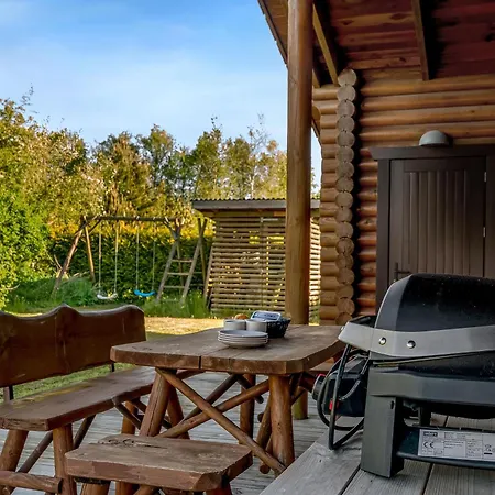 Well-maintained Log House With Hot Tub, Sauna And Covered Terrace In Thy Casa de Férias Kollerup